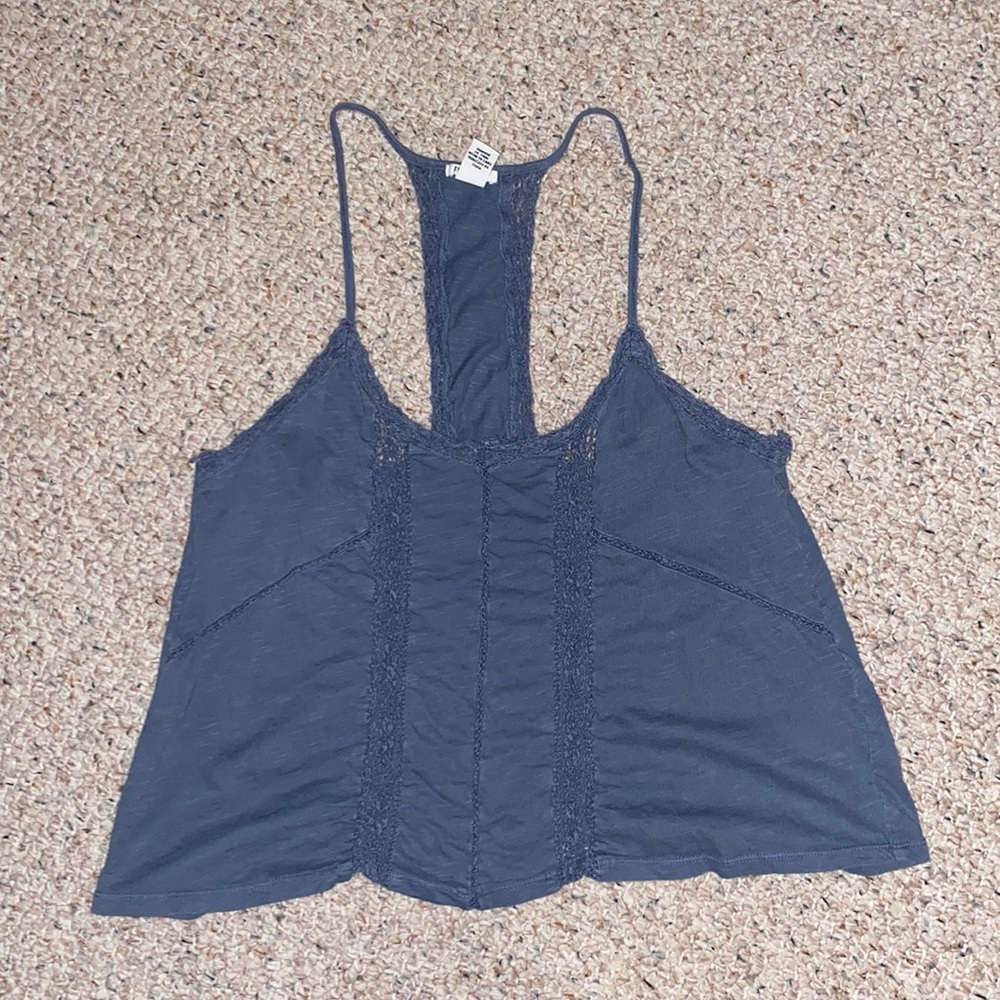 Forever 21 lace tank top semi croppex